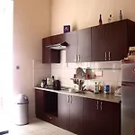 Ξενοδοχείο με διαμερίσματα Kadetus