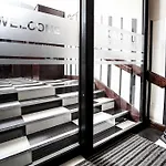 Kadetus Ξενοδοχείο με διαμερίσματα Krasków