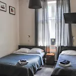 Ξενοδοχείο με διαμερίσματα Kadetus