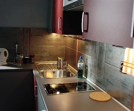 Hotel apartamentowy Kadetus