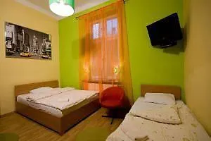 Aparthotel Kadetus 2*