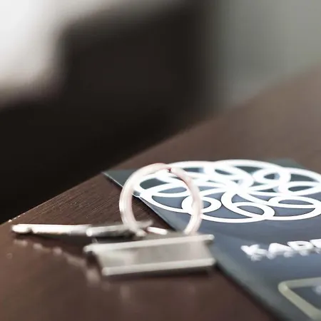 Kadetus アパートホテル クラクフ