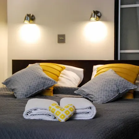 Kadetus Hotel apartamentowy 2*