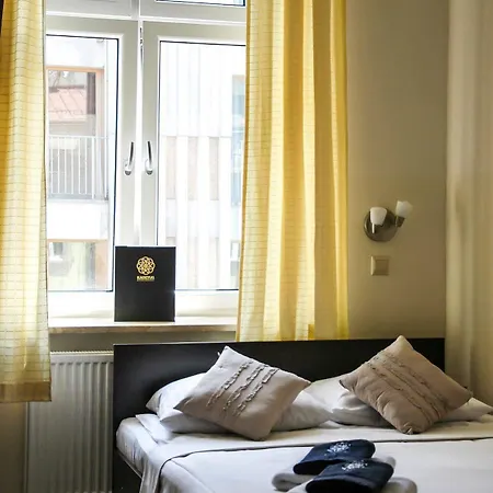 Kadetus 2* クラクフ