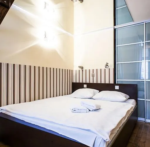 Hotel apartamentowy Kadetus