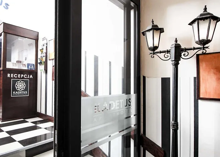 Kadetus Hotel apartamentowy