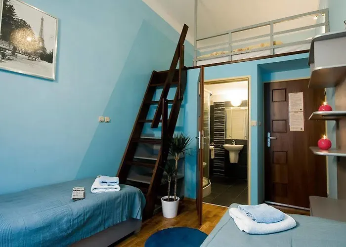 Hotel apartamentowy Kadetus